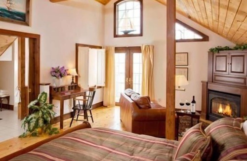 Ledyard Bed & Breakfast | Stonecroft Inn