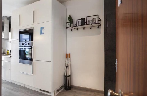 St. Ann's Apartment | Stonegate Village