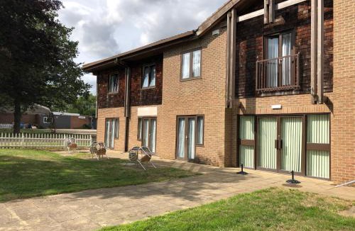 Stoneleigh House | Stoneleigh Park Lodge