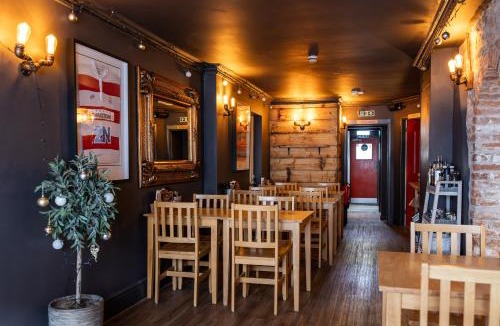 Chepstow House | Stonerock Lodge