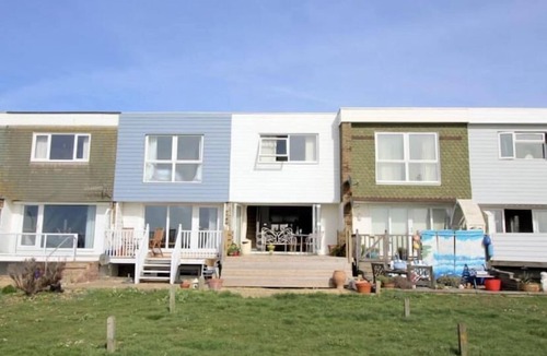 Seaford House | Stones throw from the sea