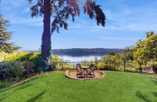 Lake Forest Park House | Stones Way