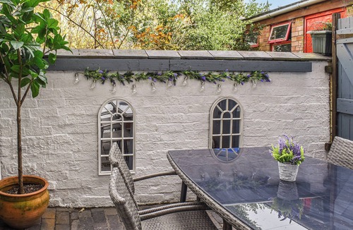 Leek Cottage | Stonesthrow Townhouse