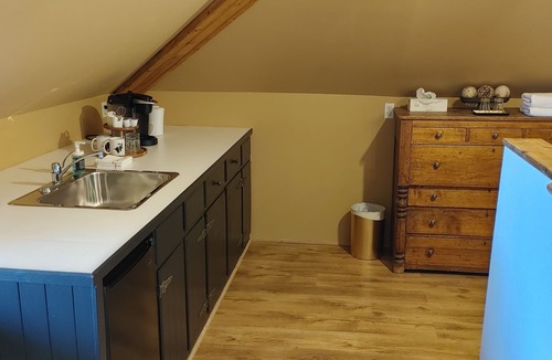 Gananoque Bed & Breakfast | Stonewater Manor