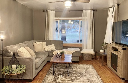 Port Matilda Cottage | Stoney Bottom Cottage