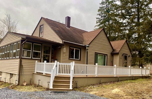 Port Matilda Cottage | Stoney Bottom Cottage