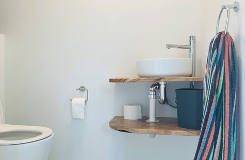 Nimbin Apartment | Stoney Chute Studio