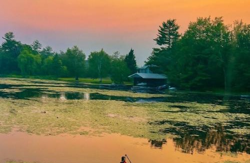 North Kawartha House | Stoney Lake Cottage with Private Dock by Leavetown Vacations