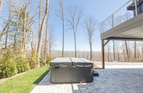 Balfour House | Stoney Mountain View’s One