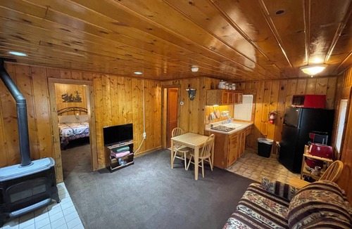 Loveland Cabin | Stoney River Lodge - Unit 10 - Wolf