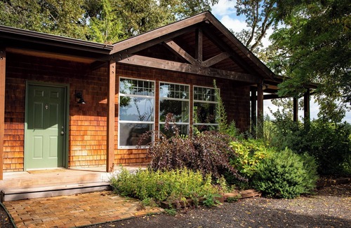 Dayton House | Stoneycrest Cottage at Durant