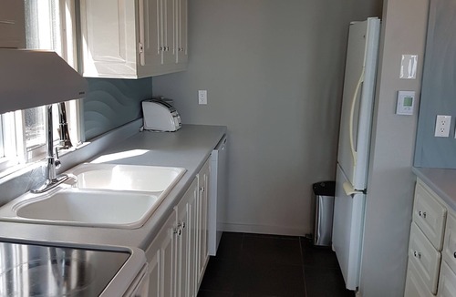 Venise-en-Quebec House | Stopover 471: Tranquility on Lake Champlain