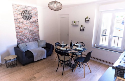 Epernay Apartment | STOPOVER IN ÉPERNAY APARTMENT 1/4 PEOPLE AT THE BORDS DE MARNE