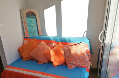 Bouzigues Apartment | STOPOVER IN BOUZIGUES 400m from the Etang de Thau
