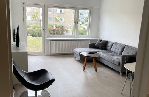 Norresundby Condo | Stor Dejlig og Hygge Lejlighed, 2,5 km fra Aalborg Centrum
