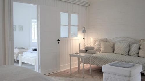 Naesby Bed & Breakfast | Store Ejlstrup Bed & Breakfast