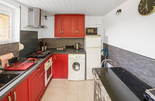Saint-Cernin-de-lHerm House | Storehouse with pool near Monpazier