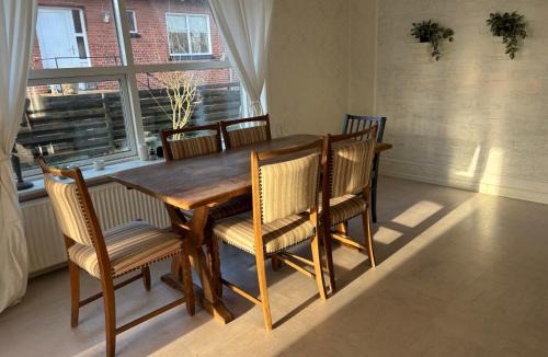 Lemvig Villa | Stort byhus i Lemvig