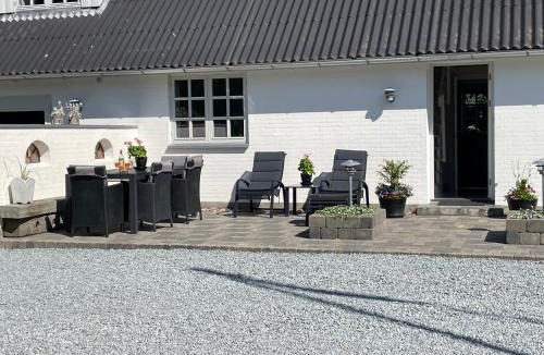 Lokken House | Stort Værelse på Landsted nær Løkken