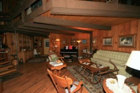 Algonquin Highlands Bed & Breakfast | Stouffermill Bed & Breakfast
