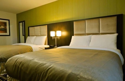 Stoughton Hotel | Stoughton Western Star Inn & Suites