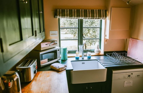 Wimborne Villa | Stour Valley Cottage