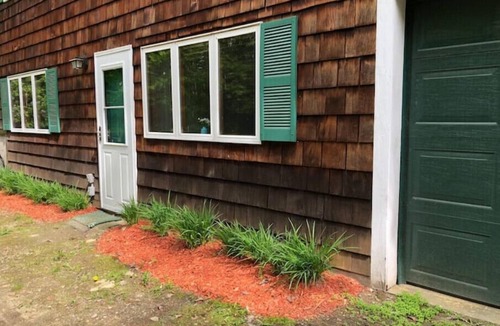 Stowe Hollow Apartment | Stowe Hollow Hideaway