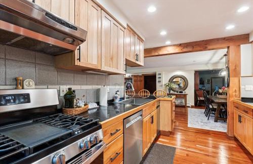 Stowe Hollow House | Stowe Hollow