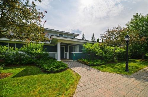 Stowe Area Resort | Stoweflake Mountain Resort & Spa