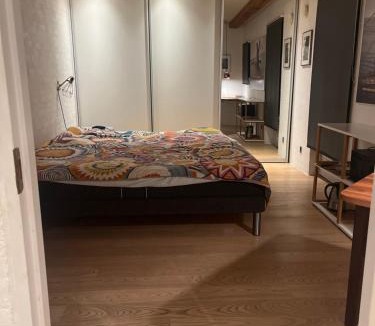 Herning Cabin | Stråtækt Idyl