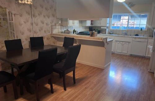 Marina House | STR25-15 Private Room