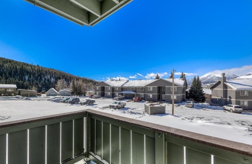 Dillon Apartment | Straight Creek Sanctuary