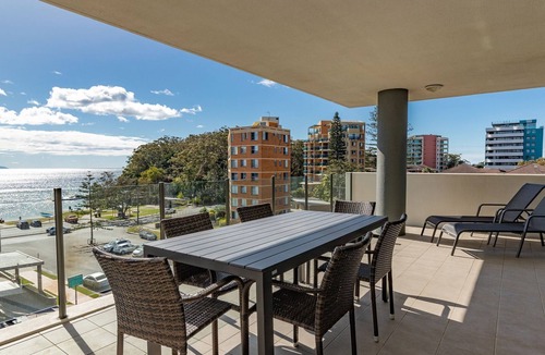 Forster Apartment | Strand Beachside 502