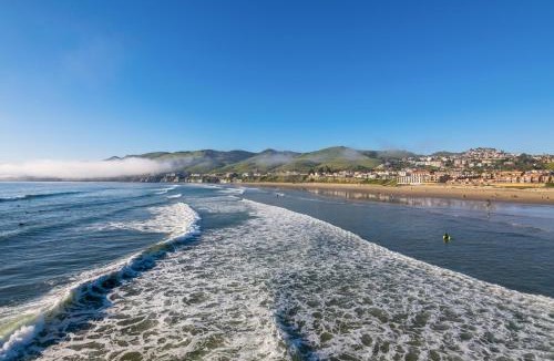 Oceano House | Stranded at the Beach