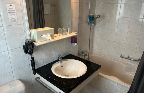 Faulensee Hotel | Strandhotel Seeblick