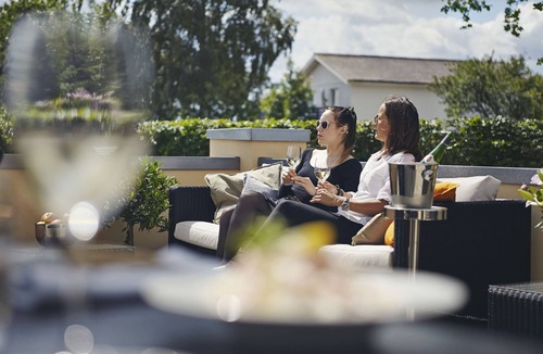 Lyngsbæk Strand Hotel | Strandhotellet