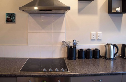 Rewa Apartment | Strandon Loft - Serene Beachside Retreat