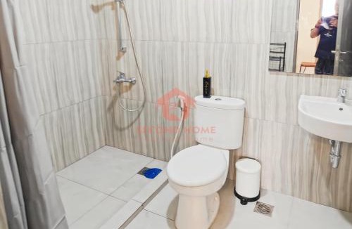 Pekayon Jaya Apartment | Strategic 2BR Pakuwon Apt Bekasi Pool & Gym