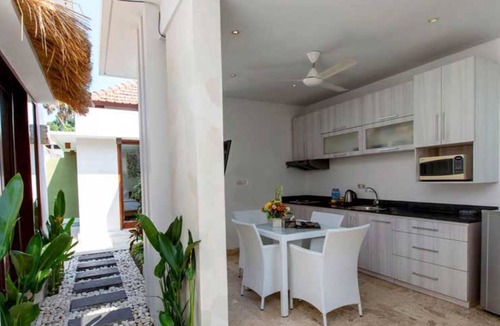 Nakula House | Strategic location 2 BR Villa in Seminyak, walking distance to beach and shops