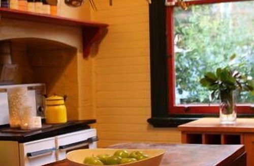 Mount Victoria Cottage | Stratford Cottage Mount Victoria