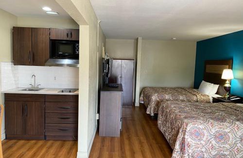 Temple Hotel | Stratford House Inn and Suites Temple