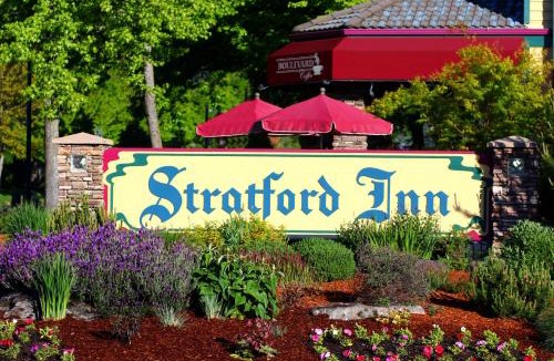 Siskiyou-Hargadine Historic District Hotel | Stratford Inn