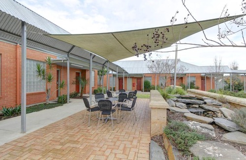 Strathalbyn Hotel | Strath Motel