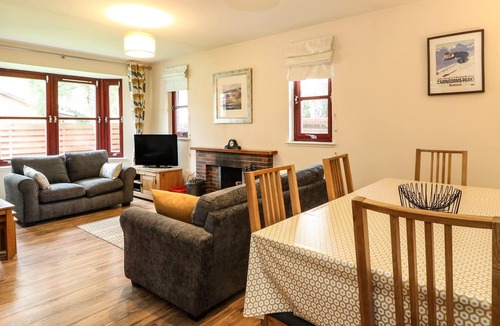 Aviemore Cottage | STRATHISLA, pet friendly, with open fire in Aviemore