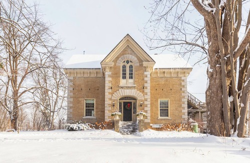 Ottawa Division Hotel | Strathmere Country Retreat