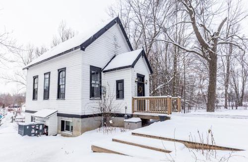 Ottawa Division House | Strathmere Country Retreat