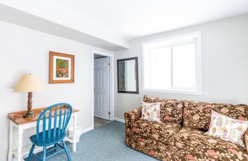 Ottawa Division House | Strathmere Country Retreat