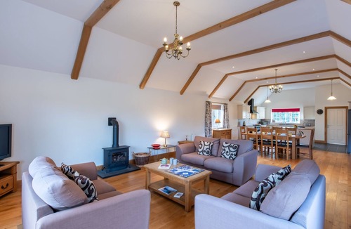 Loch Ness House | Strathmore Lodge by Interhome