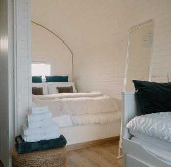 Strathy Other | Strathy Bay Pods