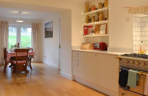 Saint Cyrus House | Straton Cottage